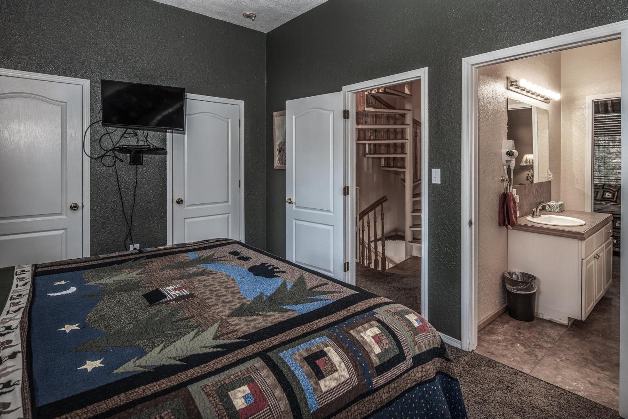 Upper Canyon Inn & Cabins رويدوسو، نيومكسيكو المظهر الخارجي الصورة