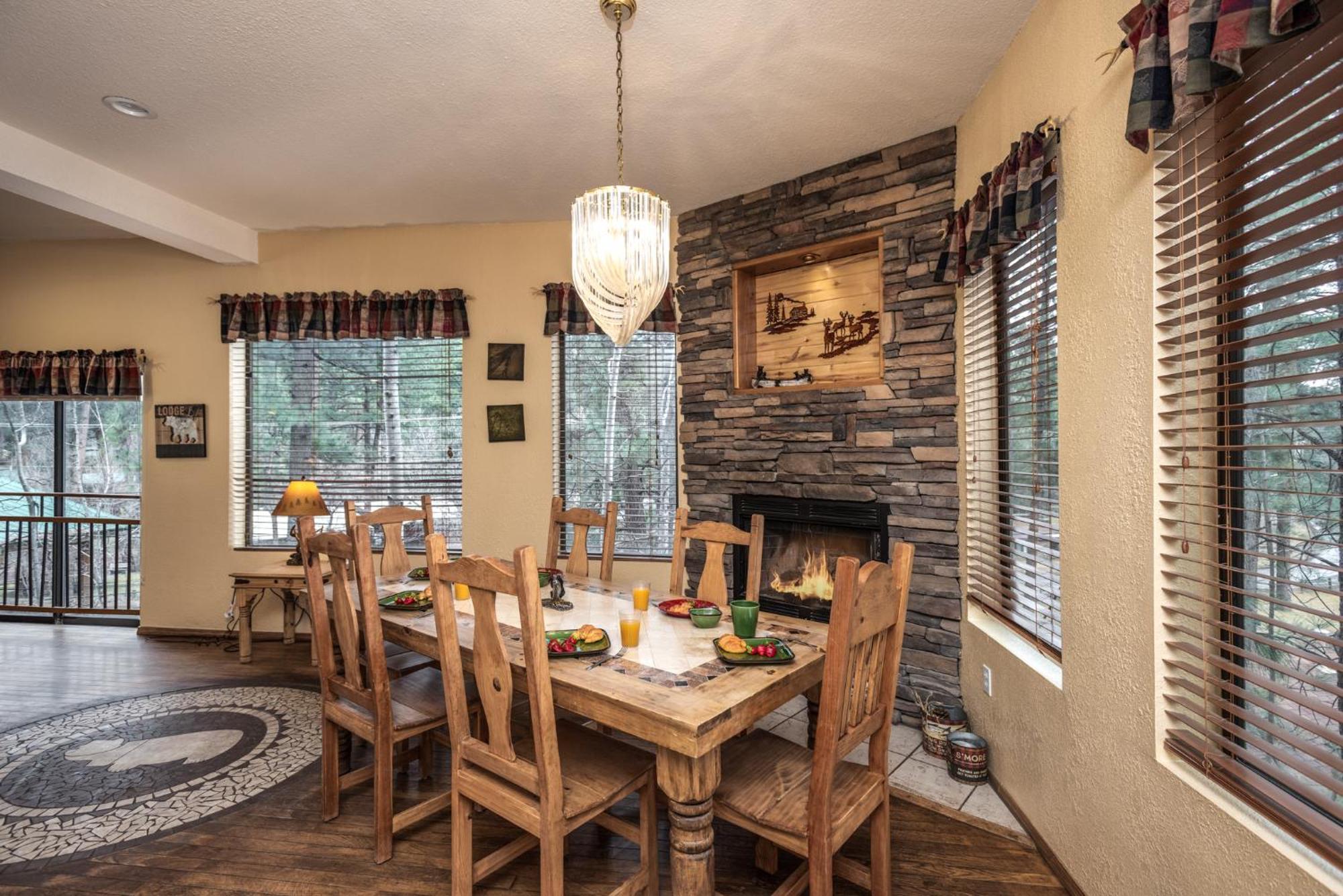 Upper Canyon Inn & Cabins رويدوسو، نيومكسيكو المظهر الخارجي الصورة