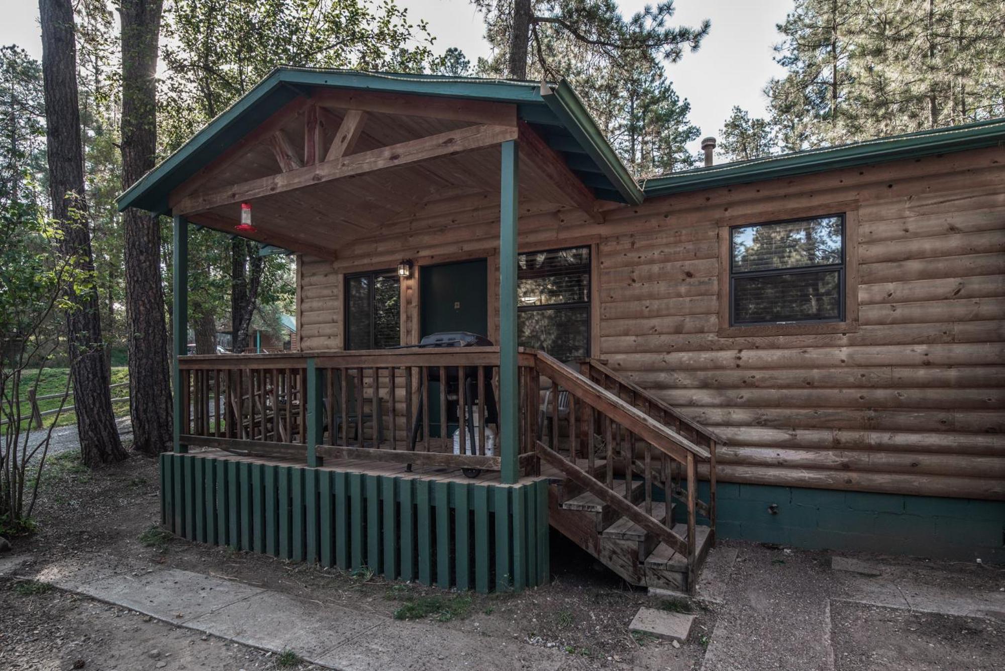 Upper Canyon Inn & Cabins رويدوسو، نيومكسيكو المظهر الخارجي الصورة