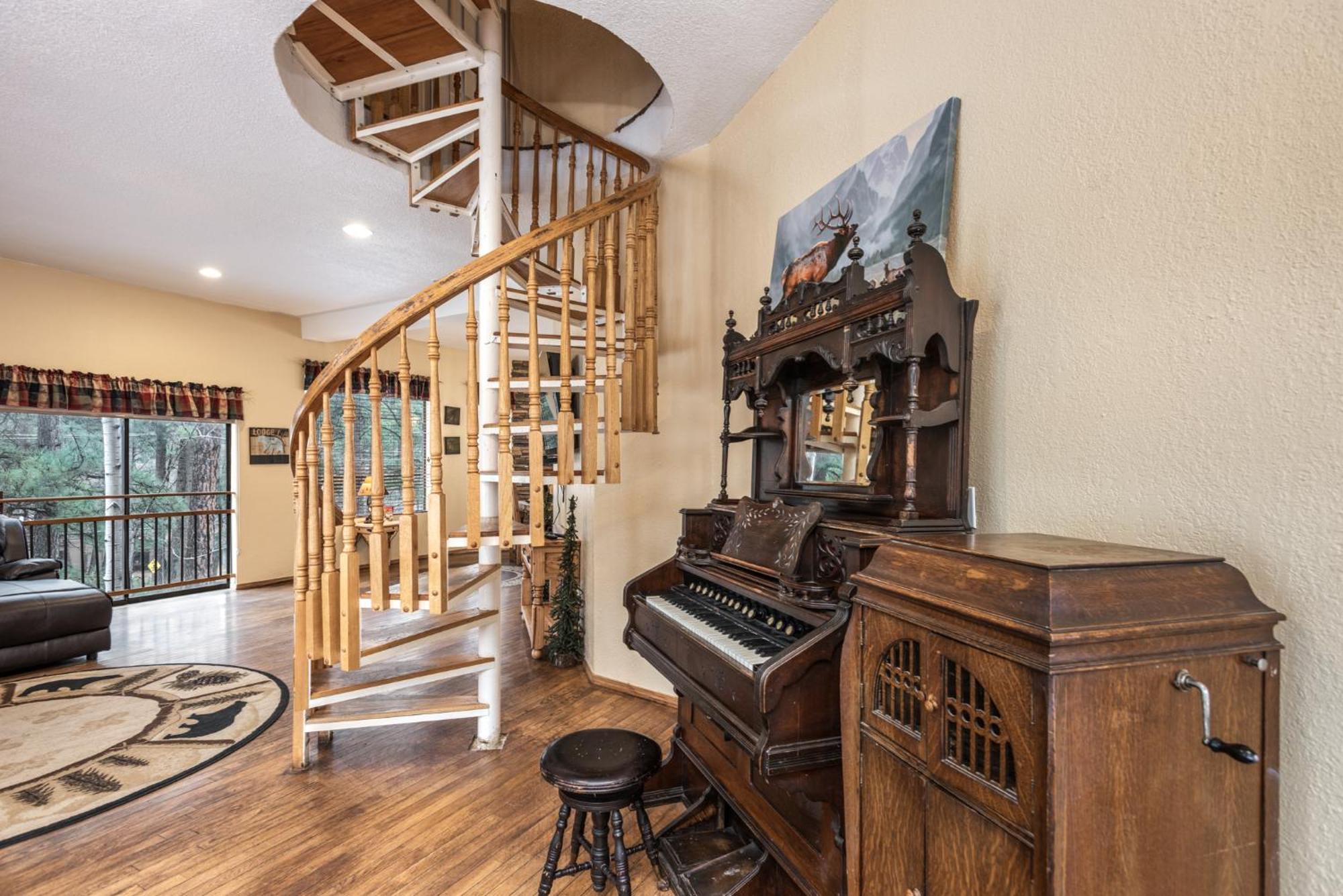 Upper Canyon Inn & Cabins رويدوسو، نيومكسيكو المظهر الخارجي الصورة