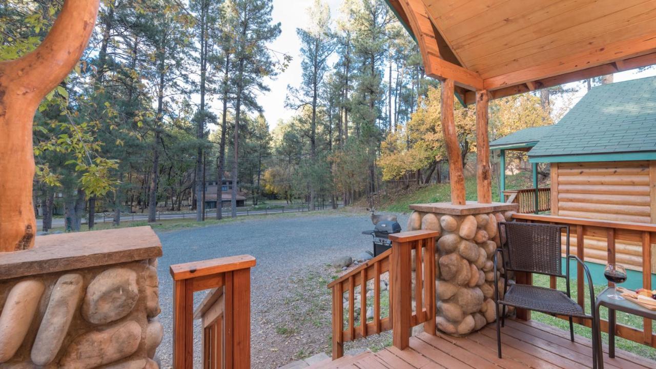Upper Canyon Inn & Cabins رويدوسو، نيومكسيكو المظهر الخارجي الصورة