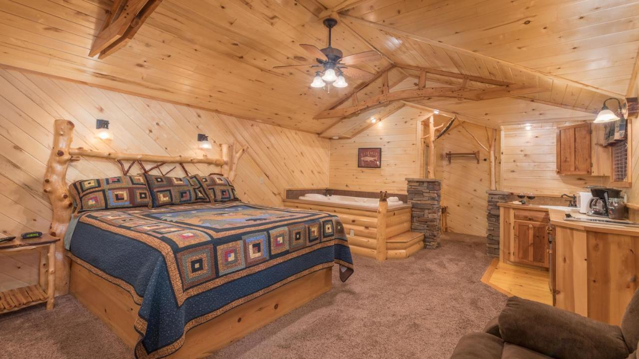 Upper Canyon Inn & Cabins رويدوسو، نيومكسيكو المظهر الخارجي الصورة