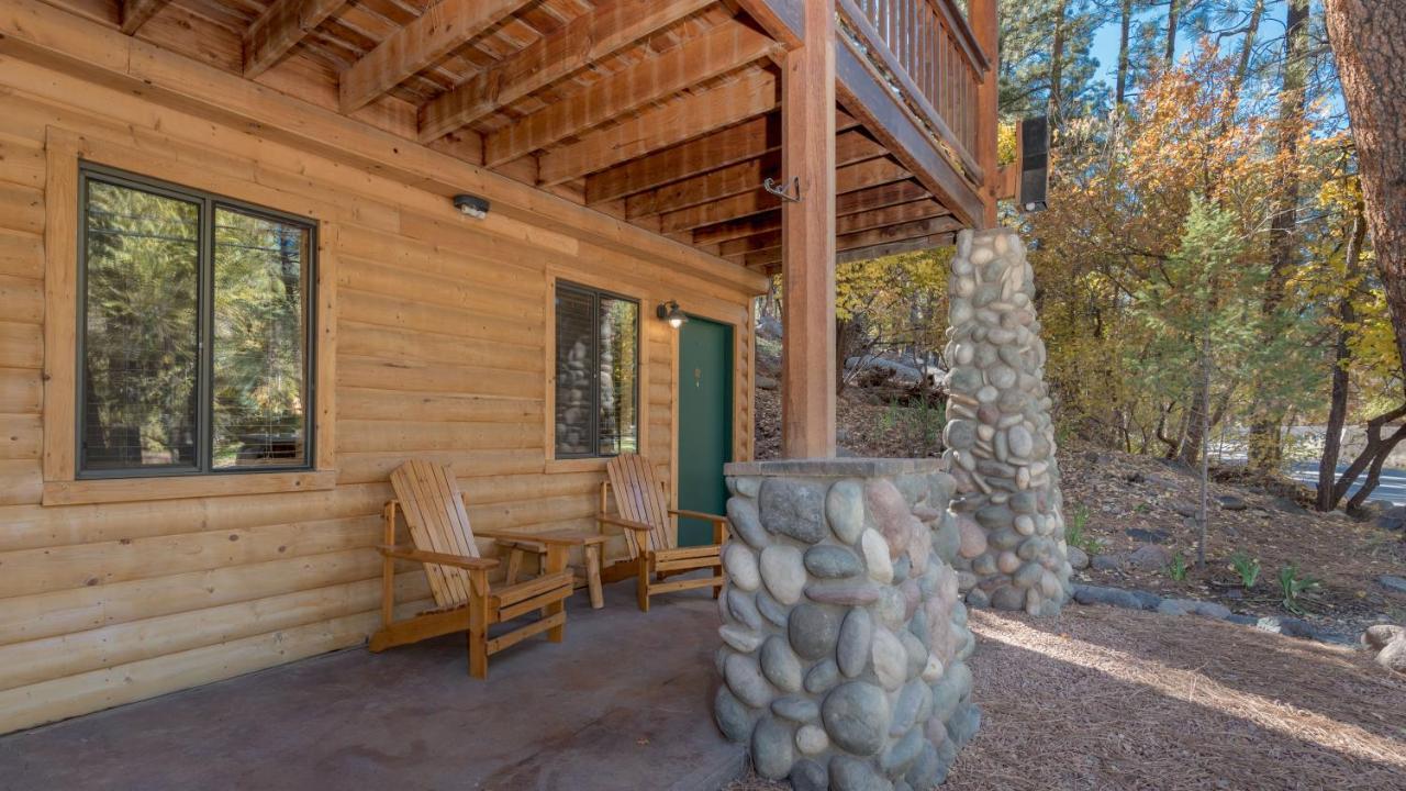 Upper Canyon Inn & Cabins رويدوسو، نيومكسيكو المظهر الخارجي الصورة